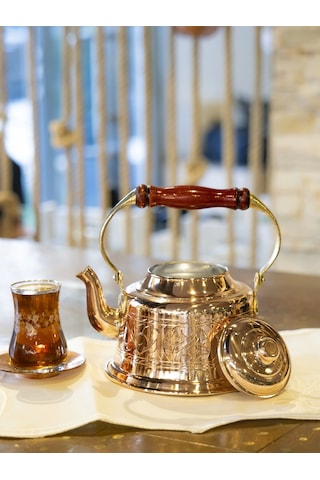 İşlemeli Maraş Demlik Parlak Bakır Uçlu Bakır