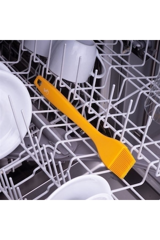 Lurch - Platin Silikon Pasta Fırçası 25,5 Cm Sarı - Yanmaz, Yapışmaz, Bükülmez, Çizmez, Tat Ve Koku Bırakmaz - 240051 Sarı - Pembe