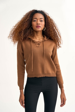 Sateen Kapüşonlu Triko Kazak - Kahve-130109 Kahve