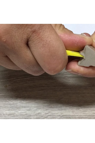 Kementaş Yumuşak Tamir Mumu 823 Doğal Kayın 8cm, Ahşap Ve Plastik Yüzeylerde Çizik Ve Çatlak Onarımı İçin Kol Genel