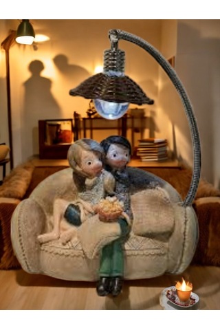 Tv İzleyen Aşıklar Biblo