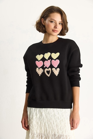 Shade Kadın Bisiklet Yaka Kalp Nakışlı Şardonlu Üç İplik Sweatshirt 6875 60283520 - Siyah