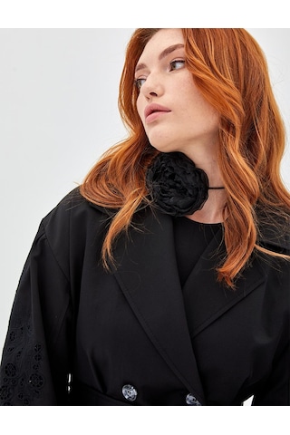 Kadın Nakışlı Lazer Kesim Trençkot - Siyah Siyah