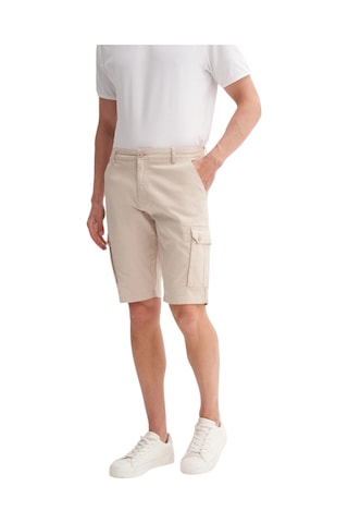 Cazador Erkek Bermuda Fit Kargo Şort Bej