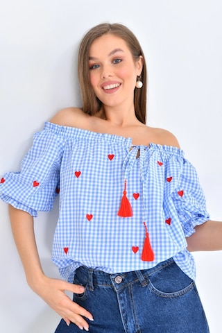 Park Karon Kadın Mavi Pötikare Yakası Fırfırlı Oversize Dokuma Bluz 001