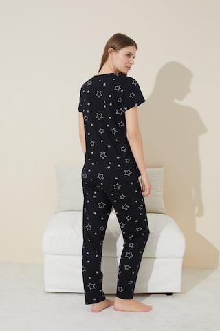 Siyah İnci Siyah Yıldız Desenli Kısa Kollu Pamuklu Pijama Takımı Siyah Yıldız Desen