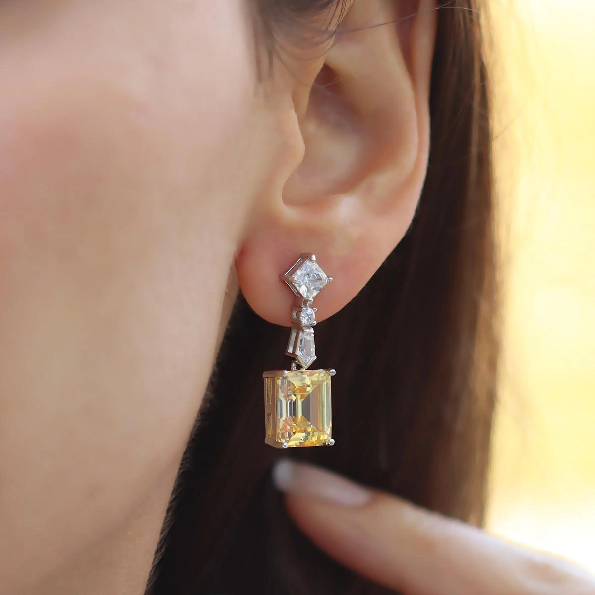 Emerald Sitrin Gümüş Küpe Gümüş