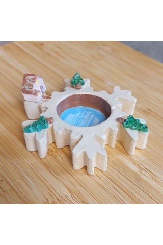 Uretti - Pınar 2572 5077 El Yapımı Çam Ağacı Motifli Sevimli Minyatür Mumluk Krem