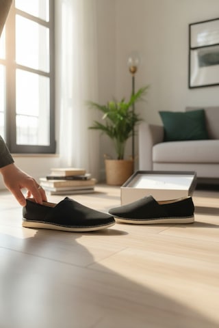 Enoch Siyah Kanvas Beyaz Tabanlı Erkek Comfort Ayakkabı Siyah