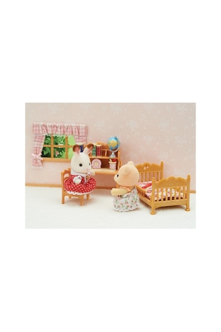 5338 Sylvanian Families, Çocuk Yatak Odası Seti, +3 Yaş, Figürler Ayrı Satılır. Çok Renkli