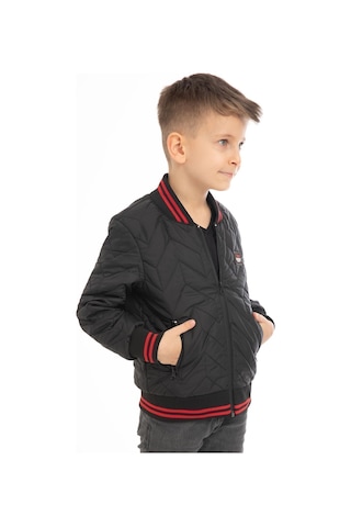 Erkek Çocuk Siyah Kolej Yaka İçi Astarlı Su Ve Rüzgar Geçirmez Fermuarlı Cep Mont Siyah