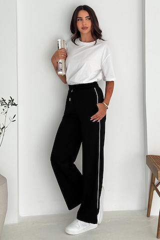 Noa & Noa Kadın Lastikli Bel Bağcıklı Bol Paça Pantolon Rahat & Minimal Stil Siyah