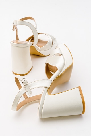 Luvishoes Lello Ekru Bej Saten Kadın Topuklu Ayakkabı Bej - Ekru