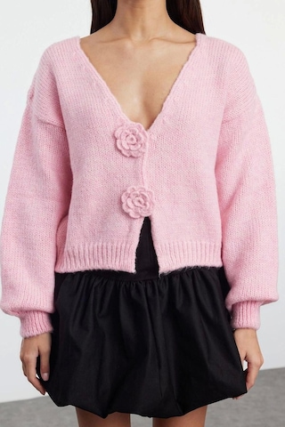 Frm Kadın Moda Şık Regular V Yaka Slim Gül Detaylı Triko Hırka Pudra
