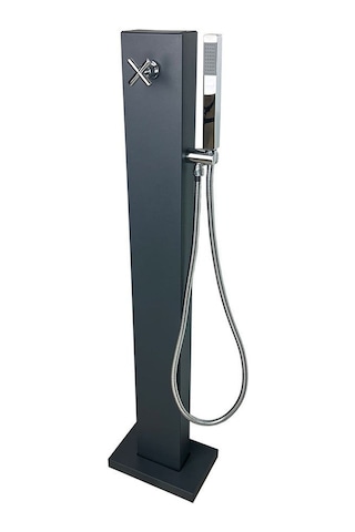 Kısa Bahçe Havuz Duşu Modeli