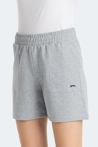 Slazenger Roko I Kadın Cepli Gri Şort Gri