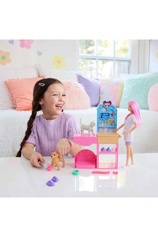 Barbie'nin Veteriner Kliniği Bebek Ve Aksesuarlar Oyun Seti Jfx93