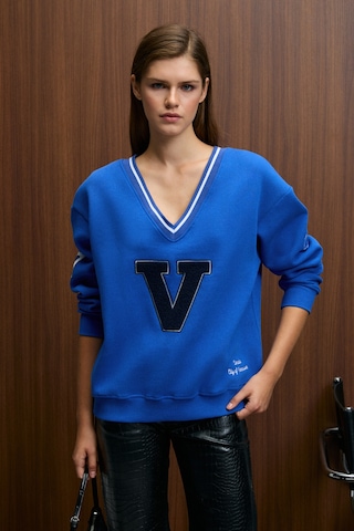 Grımelange Dıvıne Kadın V Yakalı Nakış Ve Patch Detaylı Mavi Sweatshirt Mavi