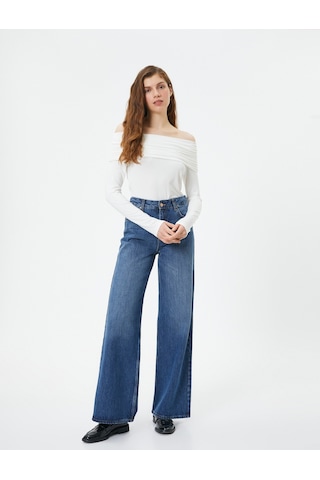Koton Madonna Yaka Tişört Uzun Kollu Viskoz Kumaş Slim Fit Ekru 4sal10516ık 4SAL10516IK010 Ekru