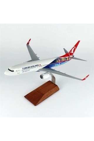 Thy015 1/100 Ölçek, Thy San Francisco Logolu B737-800 Yolcu Uçağı, Sergilemeye Hazır Ahşap Standlı Model-56269