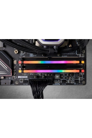Corsair Vengeance RGB Pro CMW32GX4M2E3200C16 32 GB (2x16) DDR4 3200 MHz CL16 Ram
