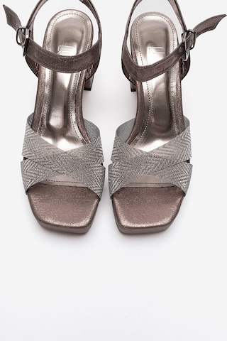 Luvishoes Bavena Platin Simli Kadın Platform Topuklu Abiye Ayakkabı