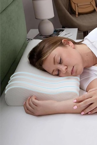 Viscofoam Ortopedik Visco Yastık Boyun Düzleşmesi Destekli Lüks Ortapedik Yastık