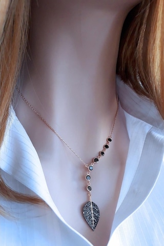 Tohum Taşlı Siyah Yaprak Kolye 368917491