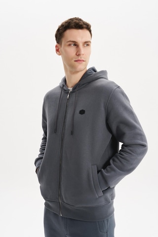 AR-MA Arma Erkek Sweatshirt Büyük Beden 3 İplik Kalın Kumaş Kapüşonlu Fermuarlı Cepli %70 Pamuk %30 Polyester K30324801502 Gri