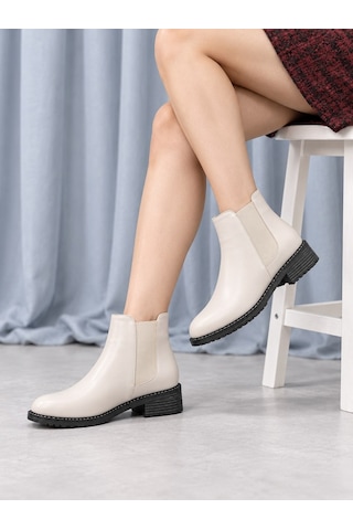 Dabab Shoes Maral Kadın Bej Cilt Yuvarlak Burun Lastik Detaylı 3 Cm Topuklu Kaymaz Taban Chelsea Bot Bootie