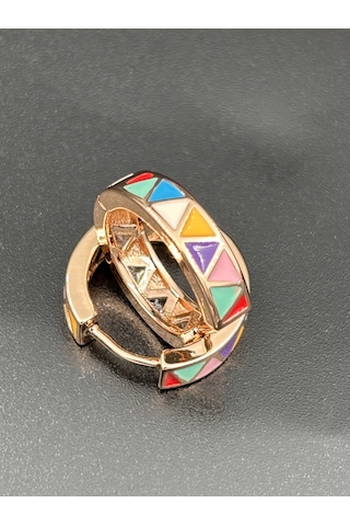 Çelik Çok Renkli Asimetrik Modelli Taşlı Gold Yuvarlak 1.8 Çap Kadın Halka Günlük Küpe Çok Renkli