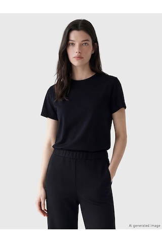 Lcw Comfort Siyah Bisiklet Yaka Soft Touch Kadın Tişört