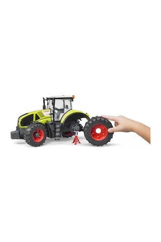 Bruder Br03012 Class Axion 950 Traktör