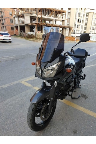 Motocam Suzuki V-strom Dl 650 Ön Cam 2004-2010 Model 45cm Siyah Renkli 4mm