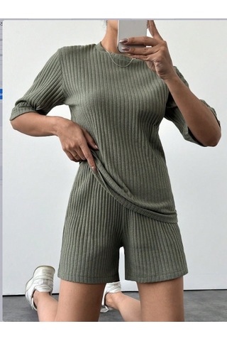 Ge Ticaret Kadın Kısa Kollu Bisiklet Yaka Kaşkorse Bluz Şort Ikili Takım Haki