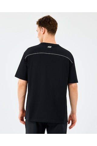 Skechers M Graphic Tee Reflect Logo Oversize T-shirt Erkek Siyah Tshirt S231094-3817 Siyah
