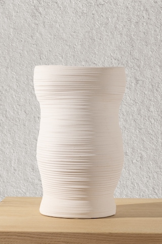 Koza Home Ophelia Taş Dokulu Krem Seramik Vazo 19x19x27,5cm 8586 Standart