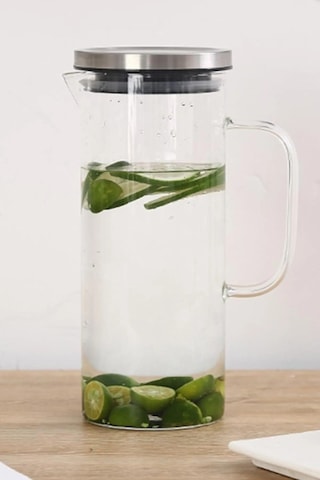 Kapris Alisa Metal Kapaklı Yuvarlak Cam Sürahi 1500 Ml 401271