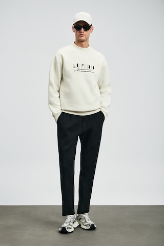 Lufian Oracle Erkek Sweatshirt Kırık Beyaz Kırık Beyaz 112030178100510 Beyaz