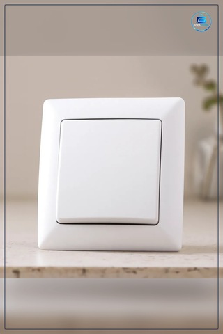 Tekli Lamba Anahtarı Beyaz Duvar Tipi Priz Abs Bakır Kontaklı Mon
