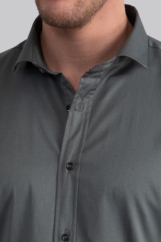 Tudors Slim Fit Dar Kesim Likralı Düz Saten Erkek Gömlek-19935 Yeşil