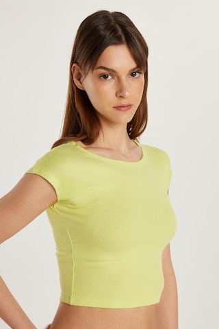 Tudors Kadın Modal Kumaş Slim Fit Dar Kesim Kısa Kollu Bisiklet Yaka Yeşil Bluz -33446 Yeşil