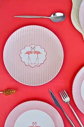Tabak Evi Flamingo Tuval Pasta Takımı 20cm 4 Kişilik 4 Parça Tvl4ptprs1158 Çok Renkli