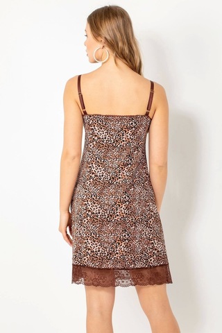 Leopar Desenli Dantel Detaylı Yumuşak Penye Gecelik Takım Ten Ten Rengi