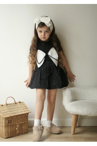 Kız Çocuk Detaylı Mini Balon Etek Fiyonk Aplike Tshirt Altüst Takım 2 Parça Siyah Beyaz Siyah - Beyaz