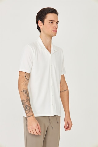White Stone Beyaz Gömlek T-shirt