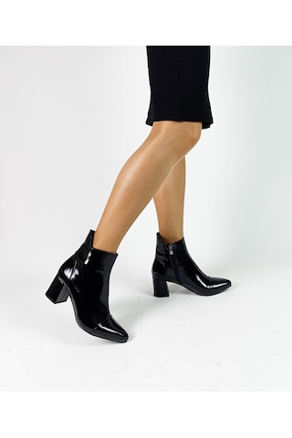 Hakiki Deri Siyah Rugan Fermuarlı Kalın Topuk Kadın Bot Siyah