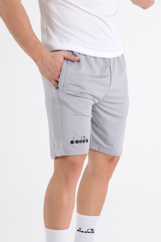 Diadora Deliss Kamp Şortu Gri