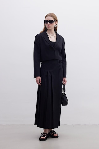 Manuka Piliseli Kruvaze Etek - Siyah