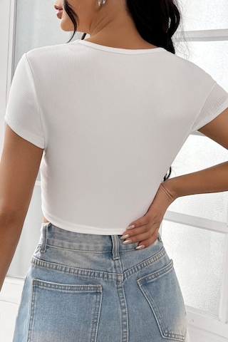 Beru Kadın Beyaz Yarım Kol Düz Yaka Crop Top Bluz L - XL